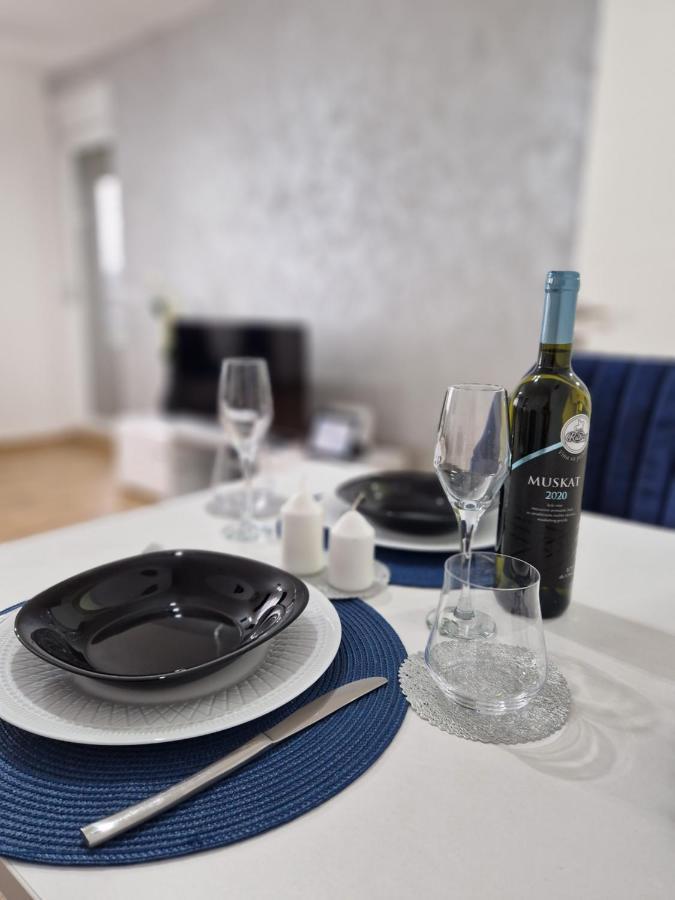 Apartman Astra Сремска Митровица Екстериор снимка