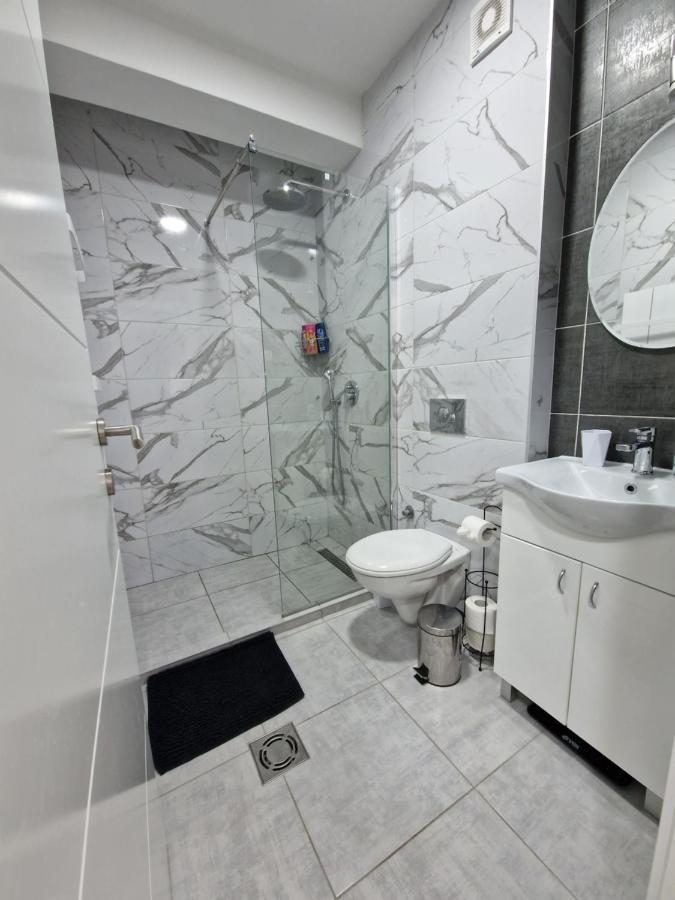 Apartman Astra Сремска Митровица Екстериор снимка